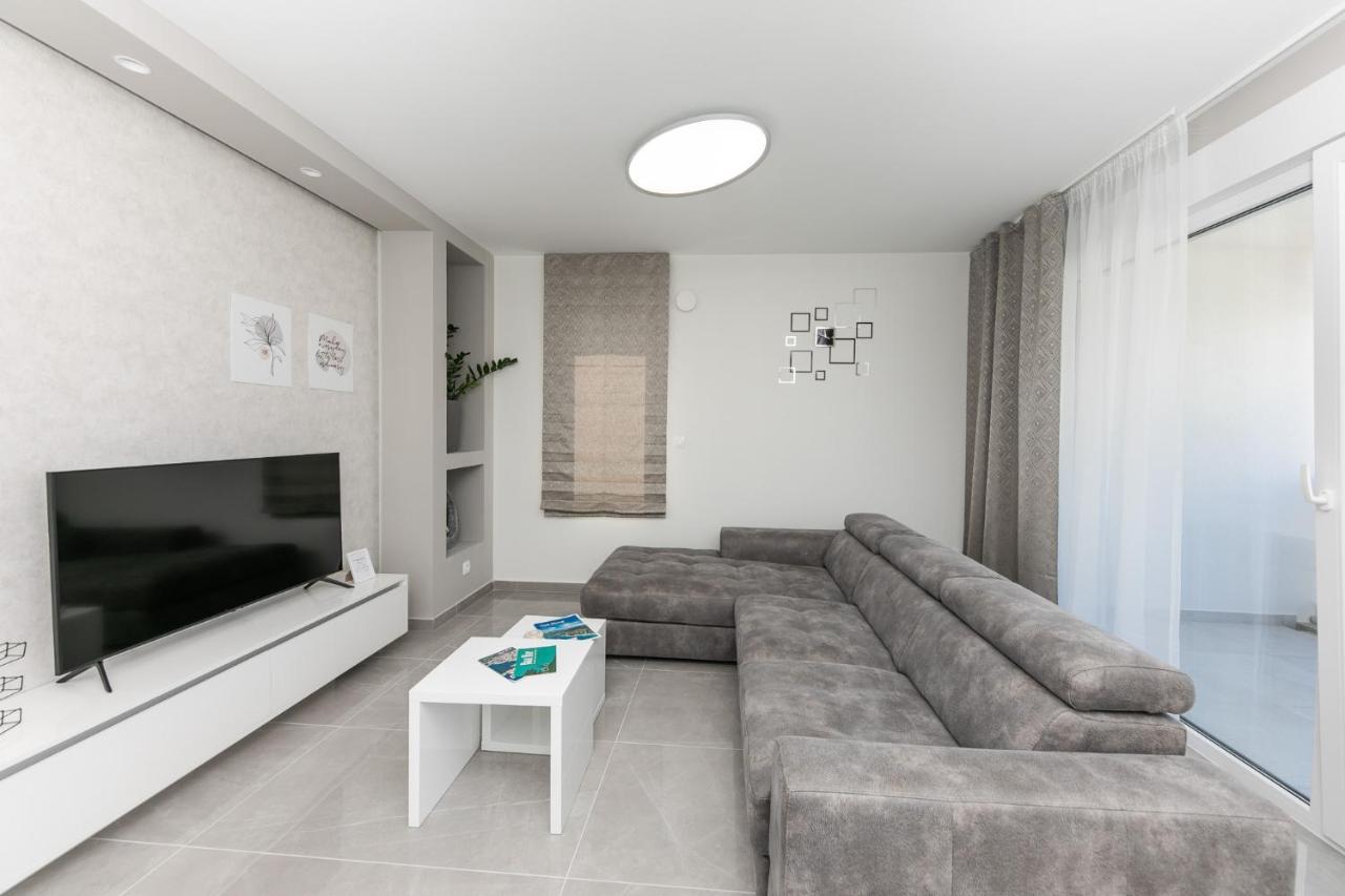 Villa Dora 오크루그고른지 외부 사진
